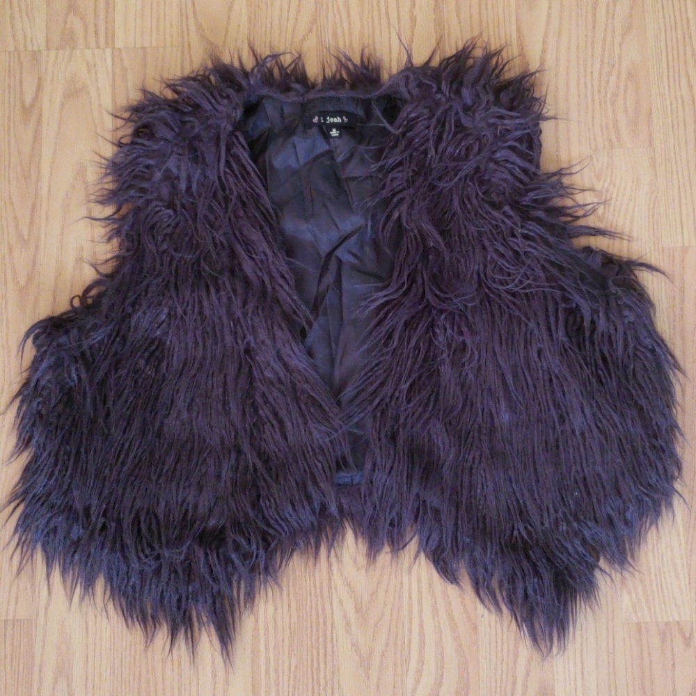 Faux fur vest